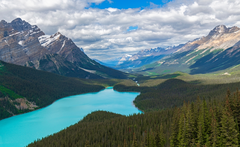 Canadian Rockies and turquoise mountain lake